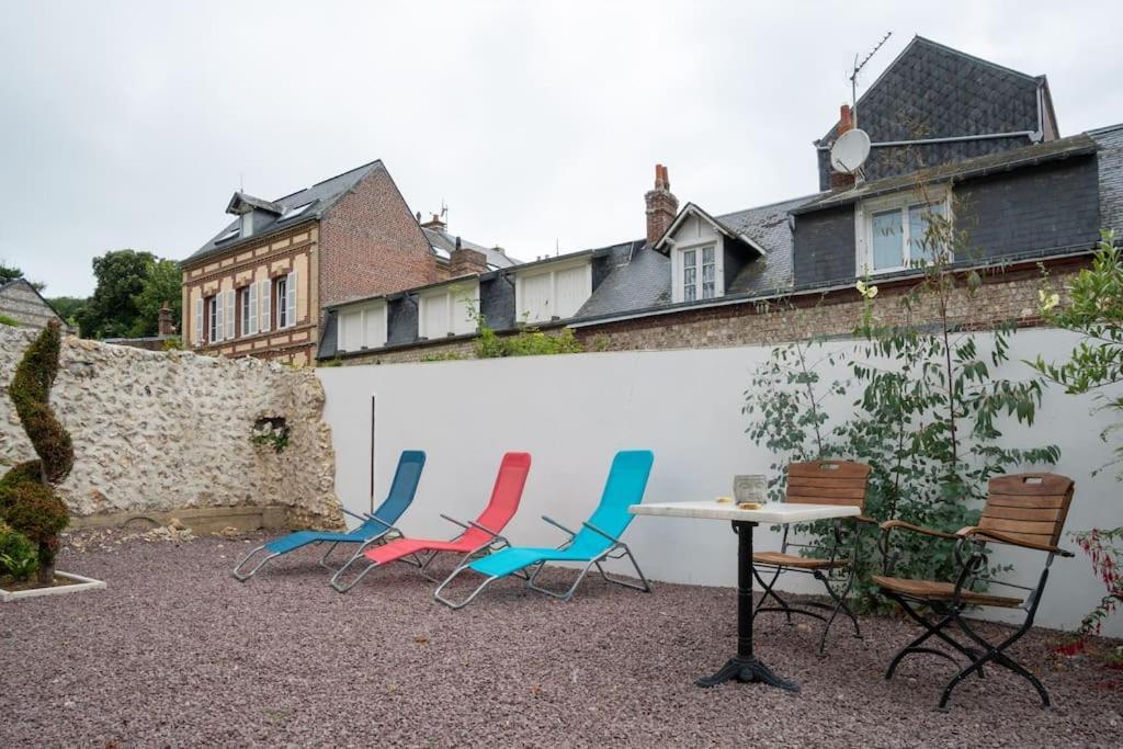 Gite Le Doris Avec Place De Stationnement Privee Incluse Етрета Екстер'єр фото